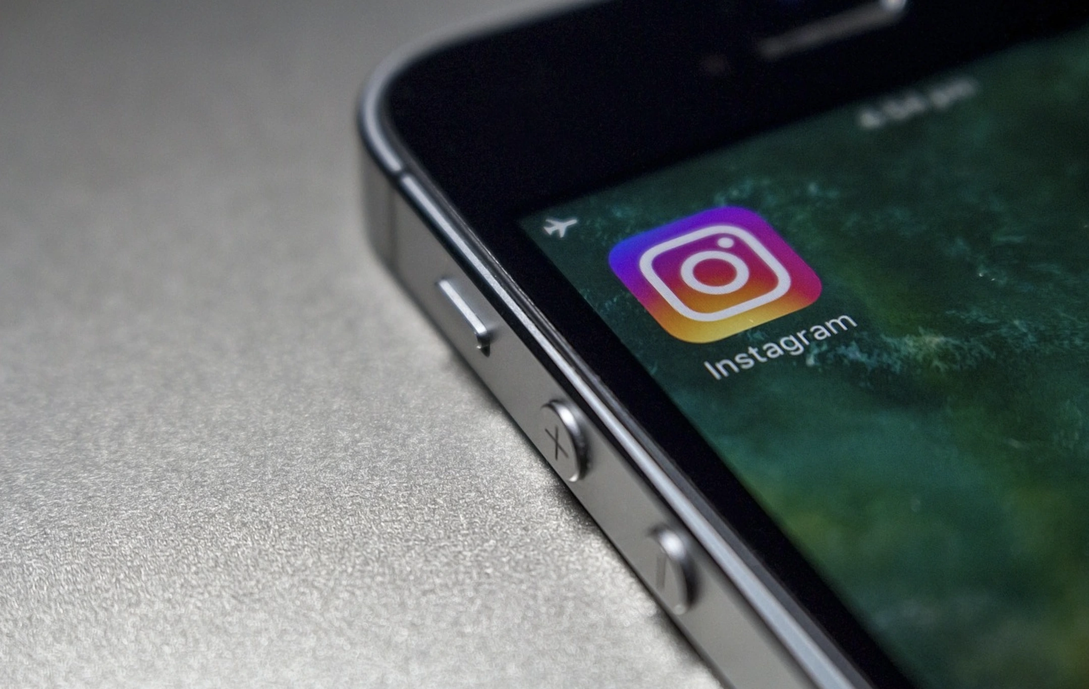 Instagram tester funktion til fremh&aelig;velse af overset indhold fra venner