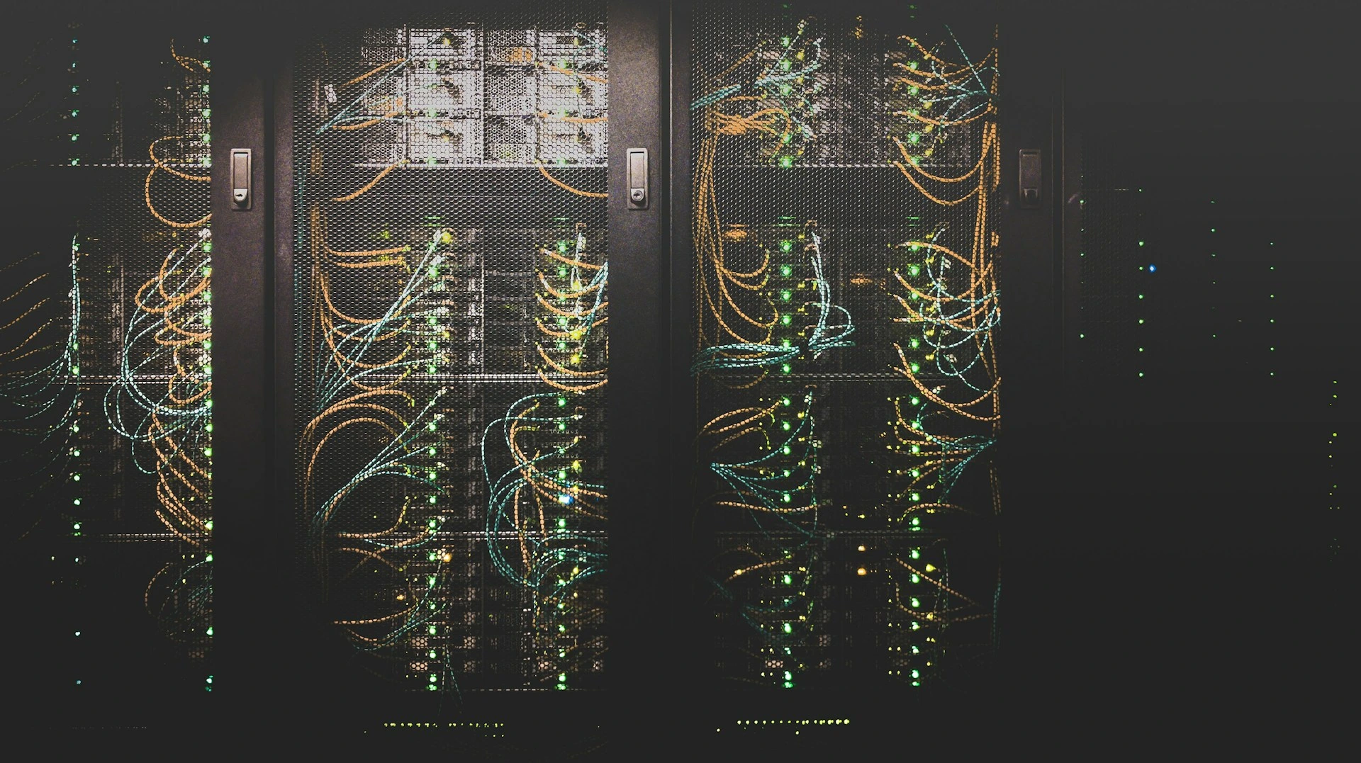 Singapore-baserede Digital Edge h&aelig;ver 1,6 milliarder dollars til udvidelse af datacenter
